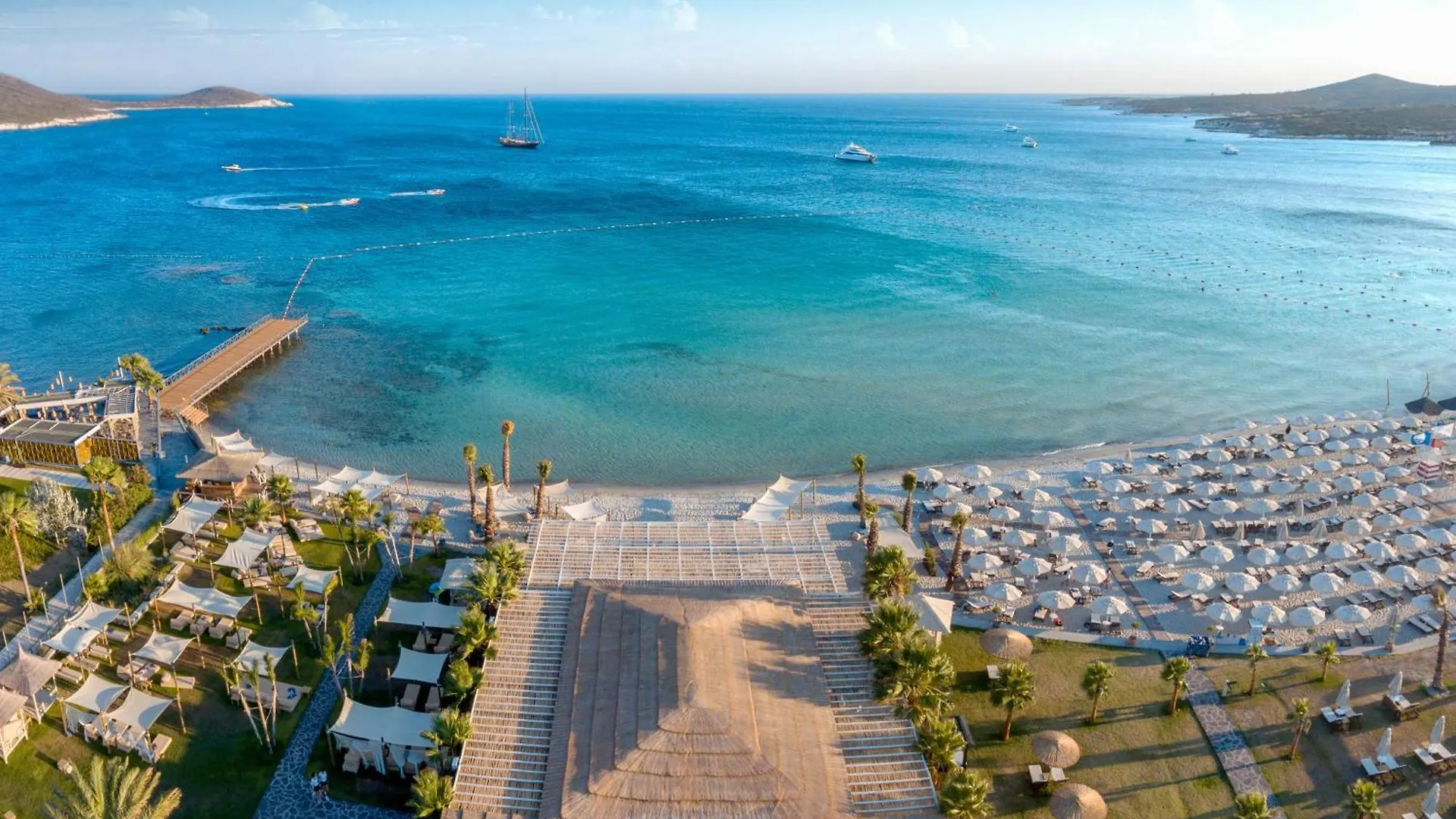 Alacati Beach Resort Hotel