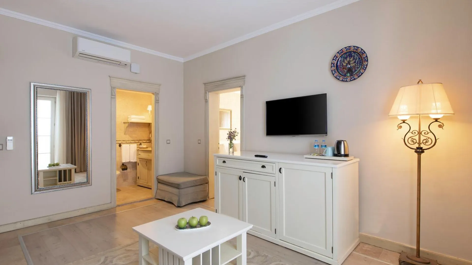 Alacati Beach Resort Hotel